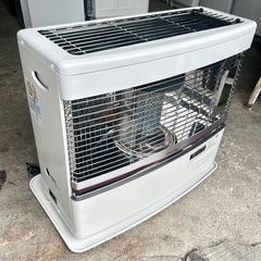 札幌市内配送可 美品 22年製 トヨトミ FF式石油ストーブ FR-7000 木造18畳/コンクリート29畳の画像