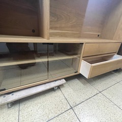 収納家具 ナチュラル テレビボード ガラス扉の画像