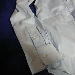 ③　シャツ　ユニクロ　レディース　サイズM　の画像