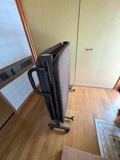 折りたたみベッド