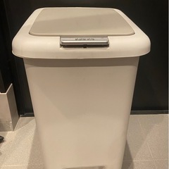 45リットル　ゴミ箱