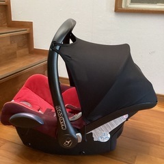 Maxi-Cosiカブリオフィックスチャイルドシートの画像