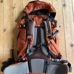 【無料】登山用バックパック：ミレー SAAS FEE 40+5の画像