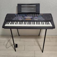 CASIOキーボードCTK-660L（スタンド付）