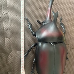 大きめ カブトのおもちゃの画像