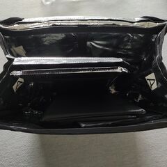 ウーバーイーツの配達バックをお売りします【未使用】の画像