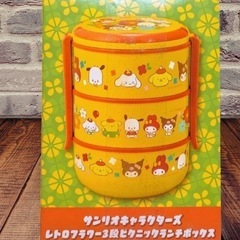 サンリオキャラクターズ⭐︎ランチBOX⭐︎カトラリー付き⭐︎3段の画像