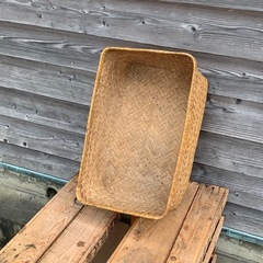 竹行李（蓋なし）　籠　バスケット　古道具の画像