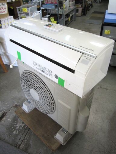 HITACHI 日立 白くまくん ルームエアコン 主に6畳 室内機 RAS-HT22K / 室外機 RAC-HT22K 冷房 暖房 フィルター自動おそうじ 日射センサー搭載 名古屋市内 取付工事可