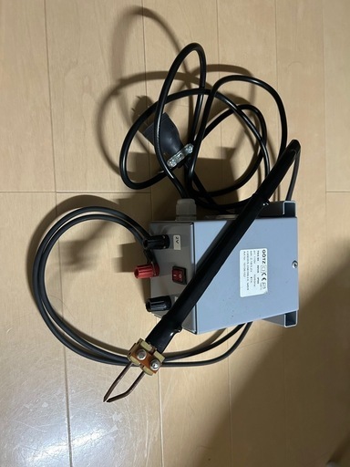 ネイルピンサー　靴修理　ヒール修理