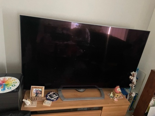 AQUOS 60インチTV