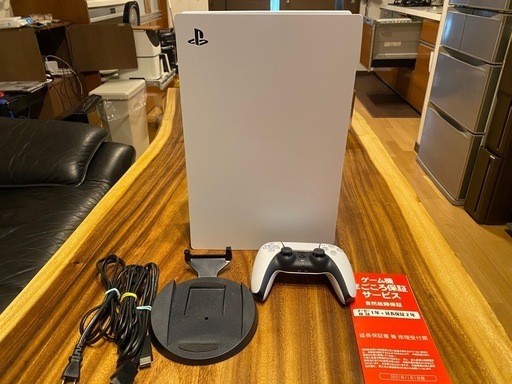 PS5本体一式+コントローラー+充電器(保証書付)