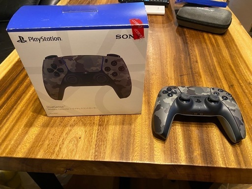PS5本体一式+コントローラー+充電器(保証書付)