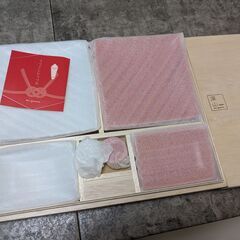 【未使用】食器セット（桐箱入り）300円