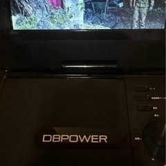 ※購入者様が決まりました。 ポータブル　モニター　DVDプレーヤー　CD 映画　ドラマ　アニメ　車内モニター　音楽　ポータブルプレーヤー　レコーダー　DVDの画像