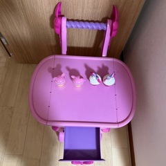 テーブルセットの画像