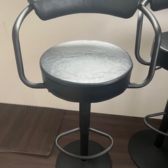 カウンターチェアの画像