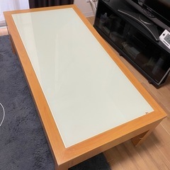 引き出し付きテーブル