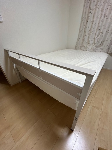 決まりました ダブルベッド