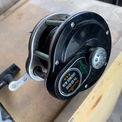 釣り用リールの画像