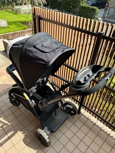 二人乗りベビーカー　日本育児