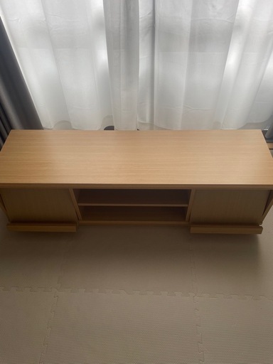 美品キャスター付きテレビボード
