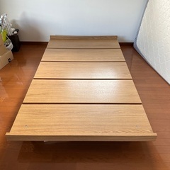セミダブルベッド