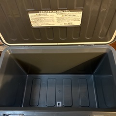 クーラーボックス　キャリー付き　タイヤ　キャンプ　釣り　アウトドアの画像