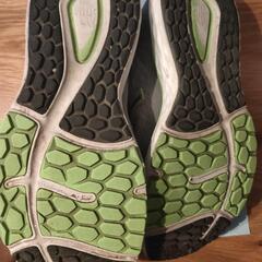 New Balance ランニングシューズ 26センチの画像
