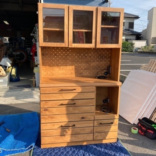 ⭐️キッチン食器棚‼️オシャレですよ‼️