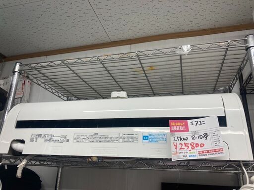 ☆中古￥25,800！TOSHIBA　8畳用2.5kwルームエアコン　家電　RAS-2557V(W)型　2018年製　【BH060】