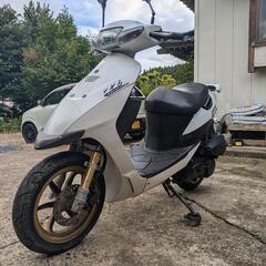 スズキ ZZ スクーター バイク 2サイクルの画像