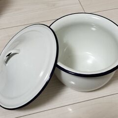 ホーロー　おまる　チャンバーポット