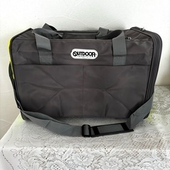 ①OUTDOOR PRODUCTS タンクキャリー ペットキャリー バッグ ショルダー 小型犬 猫 Mサイズ 斜め掛け の画像
