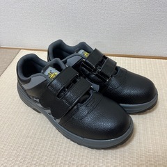 安全靴23.5cm 新品未使用