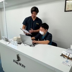 月収28万円〜【完全週休二日制】　キャリアアップ制度あり