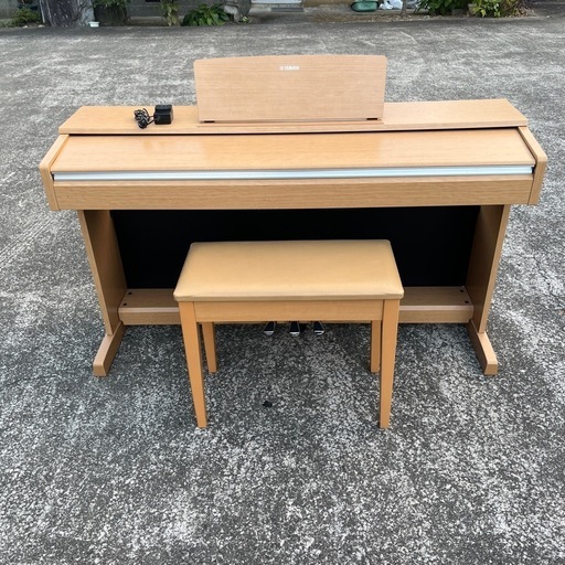 ★椅子付き 美品 動作良好★YAMAHA ヤマハ 電子ピアノ YDP-142C ARIUS ライトチェリー調 88鍵★2013年製★