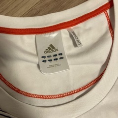 adidas Ｔシャツの画像