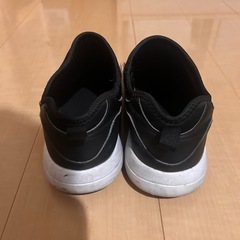 【受け渡し決定】GUのスニーカー 27cmの画像
