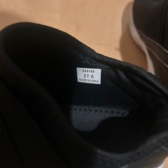 【受け渡し決定】GUのスニーカー 27cmの画像