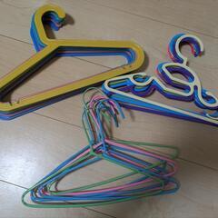 18日まで 子供服 ハンガー 3種類 24本