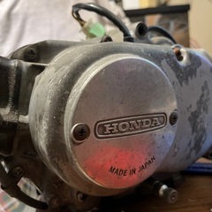 honda dax エンジンの画像