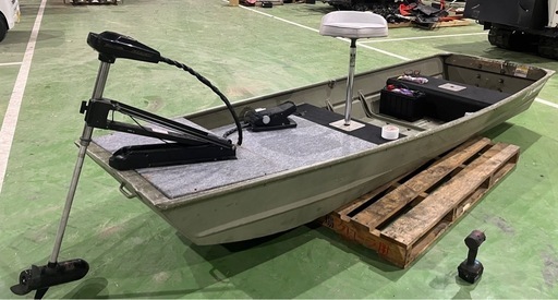 引取限定　ジョンボート エレキバッテリー等セット　12ft