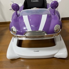 車の歩行器✨コンビ✨