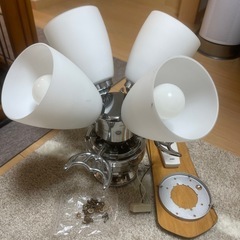 プロペラ照明
