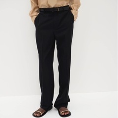 ★24SS★ 新品未使用タグ付き！LIGHT WOOL MAX GABARDINE TWO-TUCK SLACKS の画像