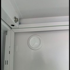 【商談中】スチール収納棚　事務所の書類保管に！　木目　棚付きの画像