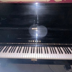 ヤマハ アップライトピアノ 黒 G1E YAMAHA 3ペダル ...