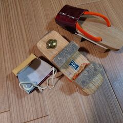 女性用 桐下駄（雨除けカバー付き）の画像