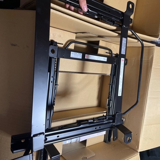 HE21S ラパン　BRIDEシートレール左右